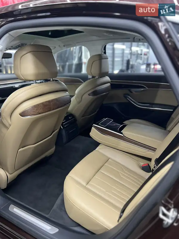 Audi A8 2018 VIN WAU8DAF82KN009487 фото оголошення 23 з 107