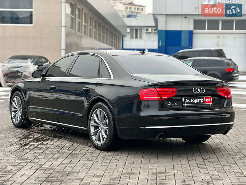 Седан Audi A8 2013 в Одессе