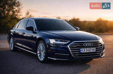 Седан Audi A8 2021 в Киеве