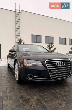 Седан Audi A8 2013 в Луцьку