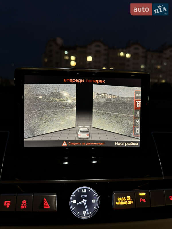 Седан Audi A8 2015 в Ивано-Франковске