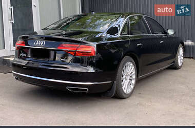 Седан Audi A8 2015 в Києві