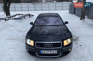 Седан Audi A8 2004 в Умані