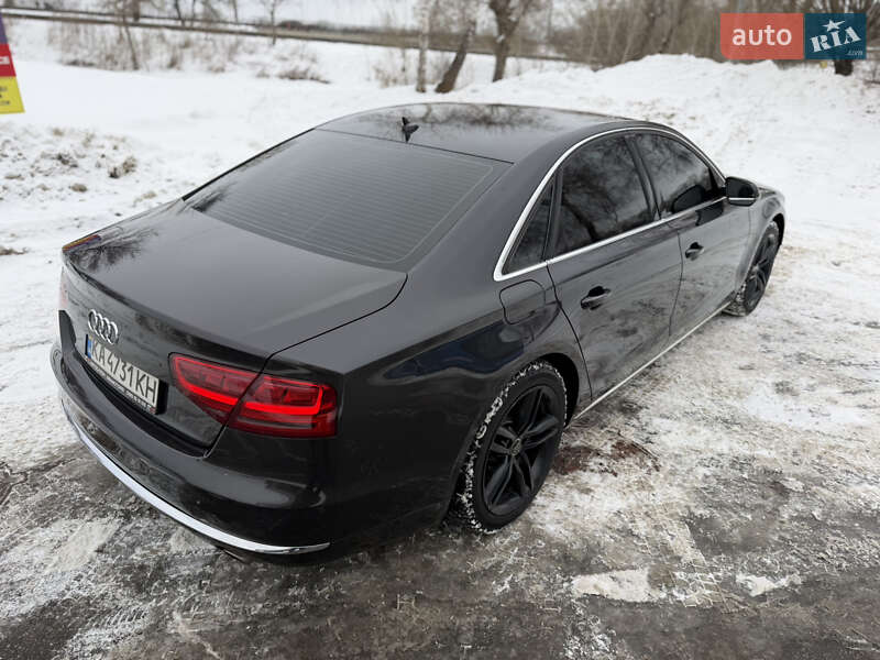 Седан Audi A8 2011 в Києві