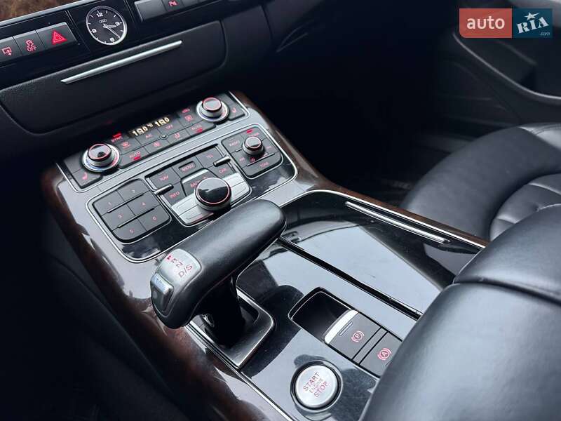 Седан Audi A8 2017 в Києві фото 18 Седан Audi A8 2017 в Києві