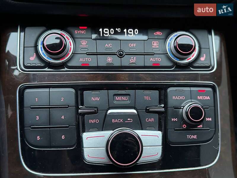 Седан Audi A8 2017 в Києві фото 26 Седан Audi A8 2017 в Києві