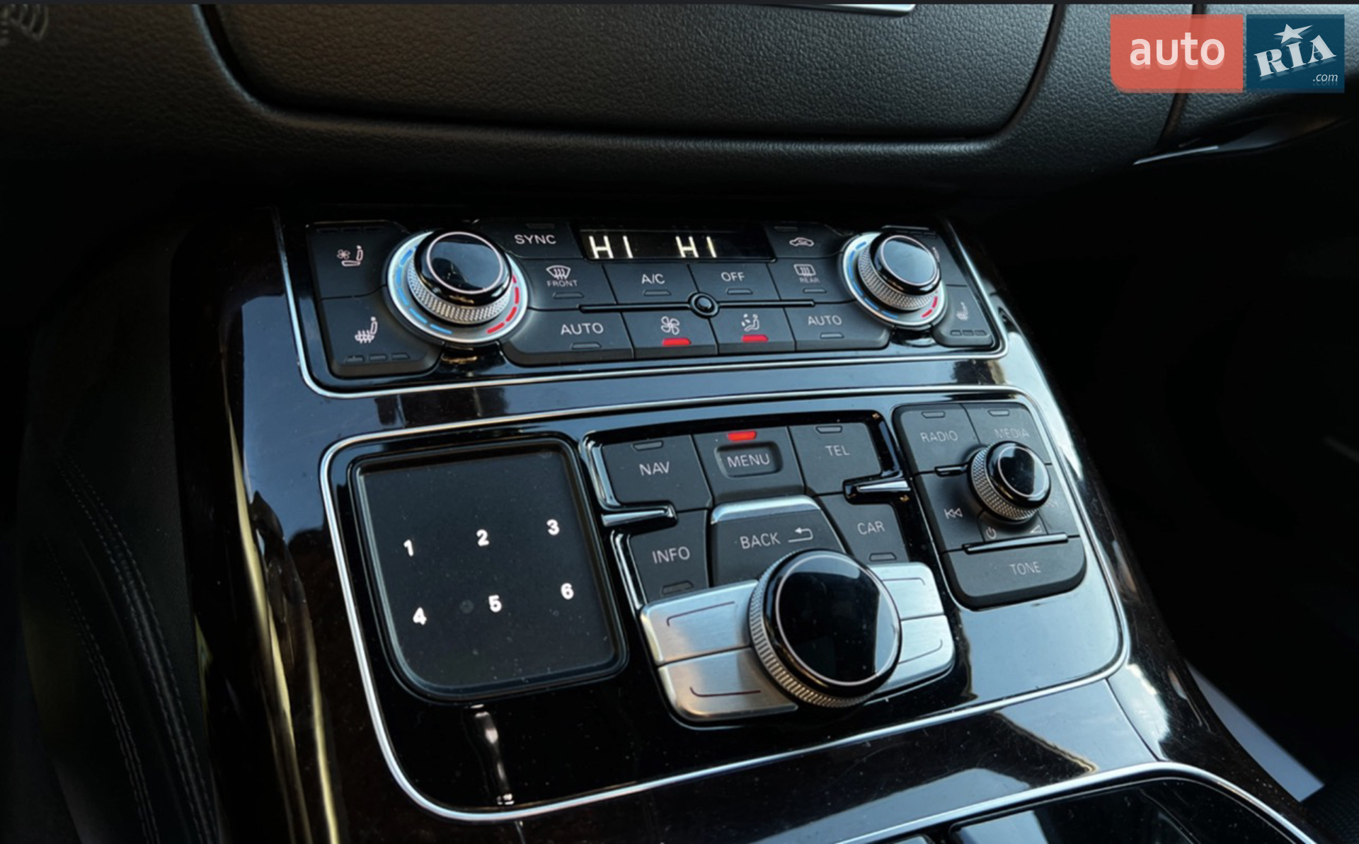 2017 Audi A8 - мініатюра 29