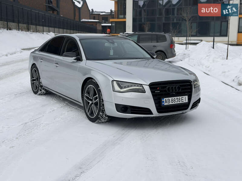 Audi A8 2011