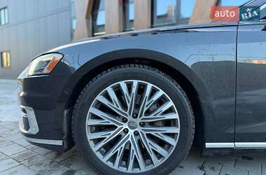 Седан Audi A8 2019 в Луцке
