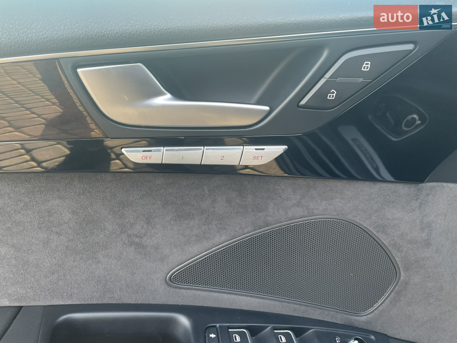 2015 Audi A8 - мініатюра 19