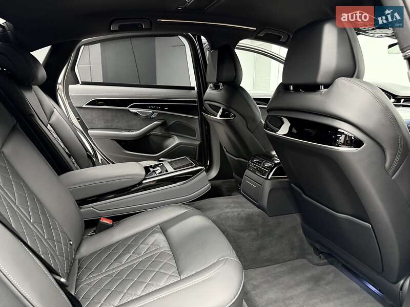 Седан Audi A8 2025 в Киеве фото 47 Седан Audi A8 2025 в Киеве