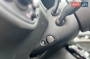 Седан Audi A8 2017 в Киеве