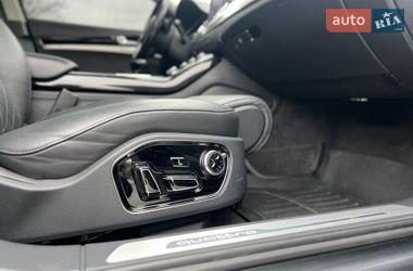 Седан Audi A8 2017 в Киеве