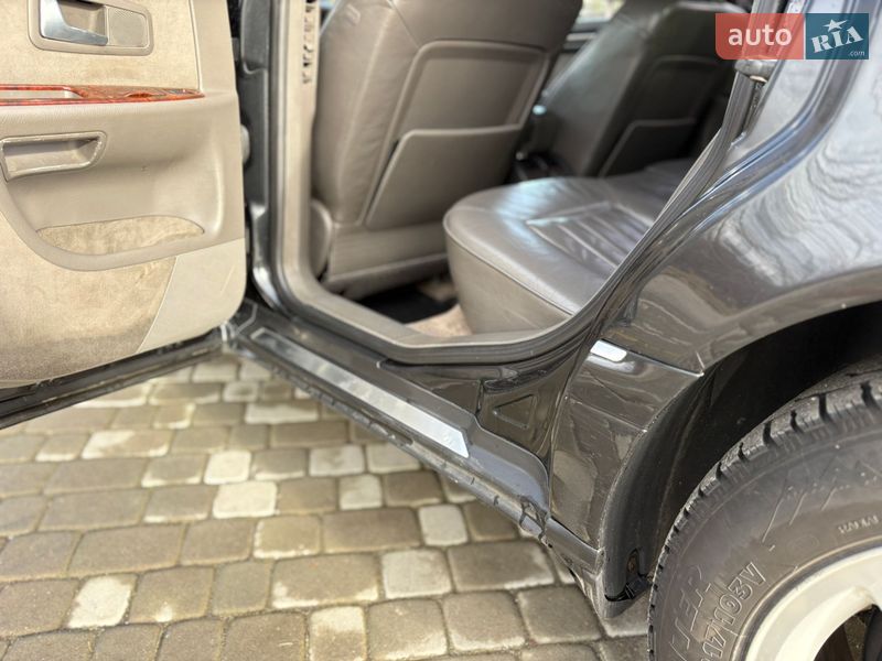 Седан Audi A8 2000 в Старокостянтинові