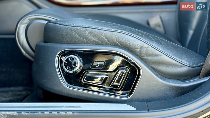 Седан Audi A8 2013 в Києві