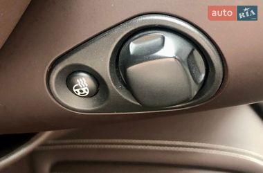 Седан Audi A8 2012 в Киеве