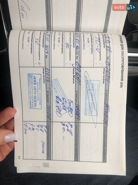 Седан Audi A8 2012 в Києві