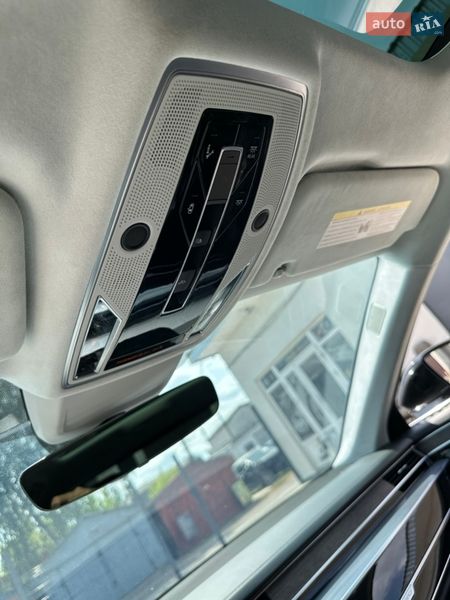 Седан Audi A8 2018 в Житомирі