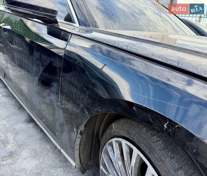 Седан Audi A8 2019 в Києві