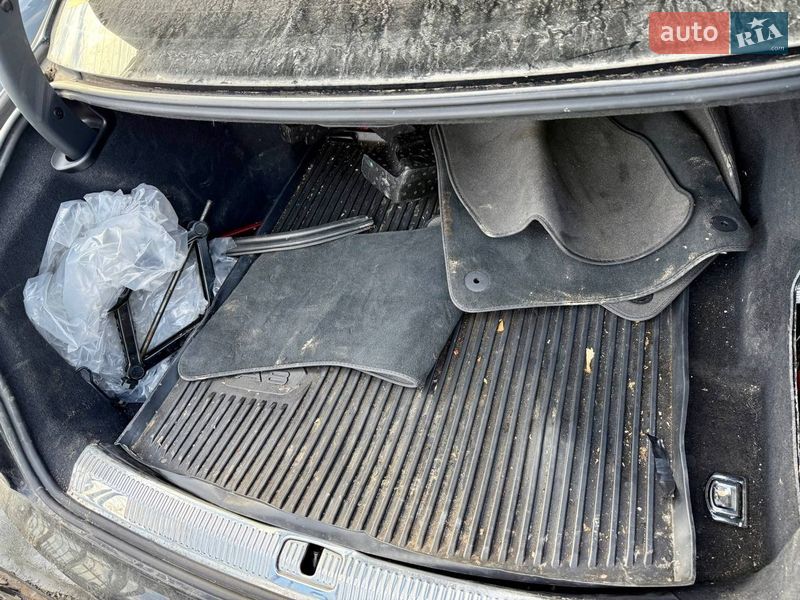 Седан Audi A8 2019 в Києві