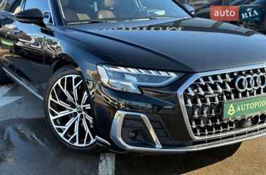 Седан Audi A8 2022 в Киеве