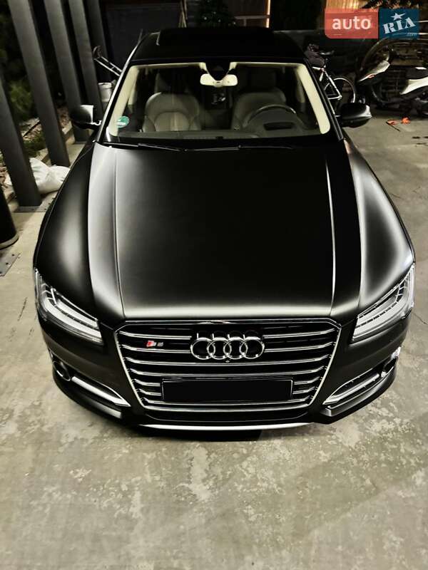 Audi A8 2015