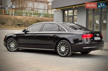 Седан Audi A8 2013 в Львове