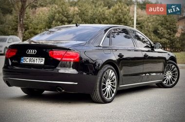 Седан Audi A8 2013 в Львове