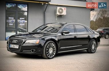 Седан Audi A8 2013 в Львове