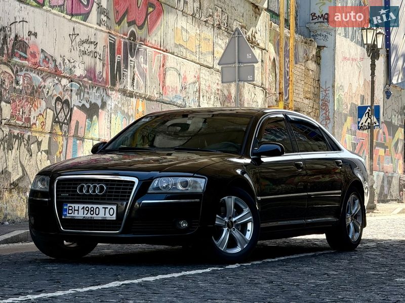 Седан Audi A8 2006 в Одессе