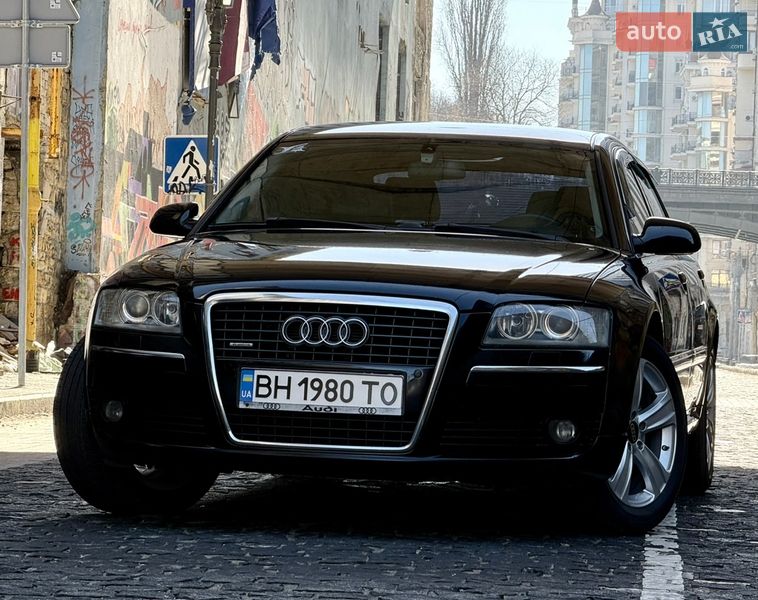 Седан Audi A8 2006 в Одессе