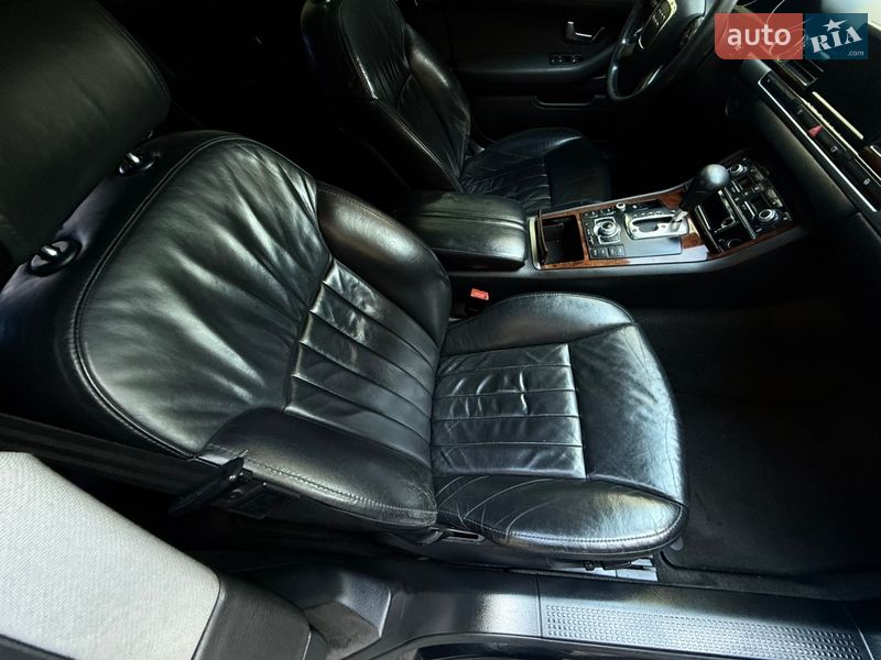 Седан Audi A8 2006 в Одессе