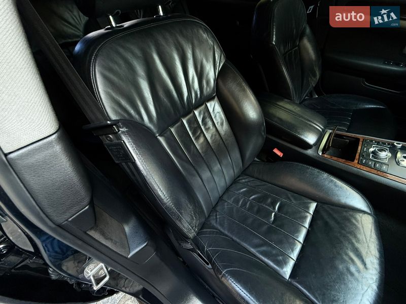 Седан Audi A8 2006 в Одессе