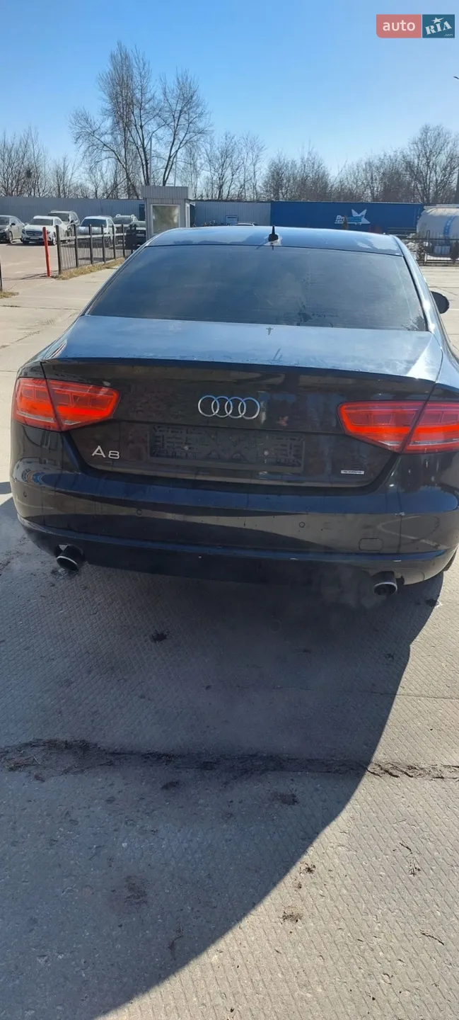 2010 Audi A8 - мініатюра 4