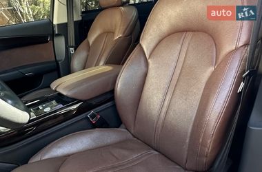Седан Audi A8 2017 в Первомайську