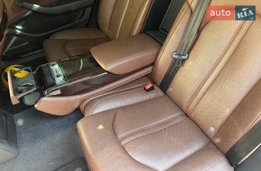 Седан Audi A8 2017 в Первомайську