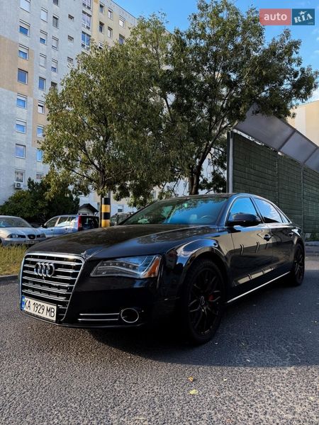 Седан Audi A8 2014 в Береговому