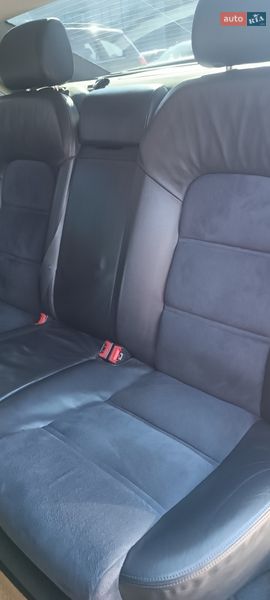 Седан Audi A8 2004 в Киеве