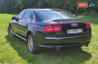 Седан Audi A8 2004 в Зенькове