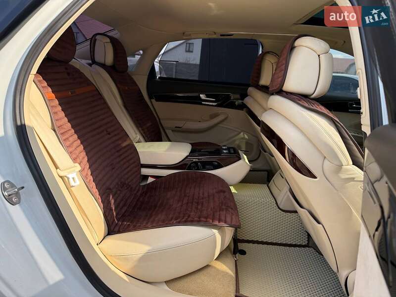 Седан Audi A8 2012 в Хмельницком