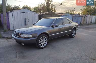 Седан Audi A8 1996 в Кременчуге