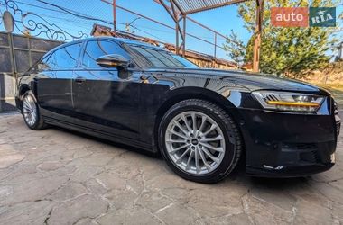 Седан Audi A8 2020 в Ровно