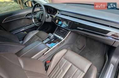 Седан Audi A8 2020 в Ровно