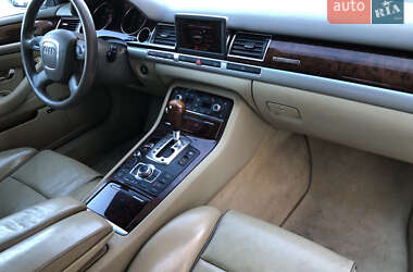 Седан Audi A8 2006 в Одессе