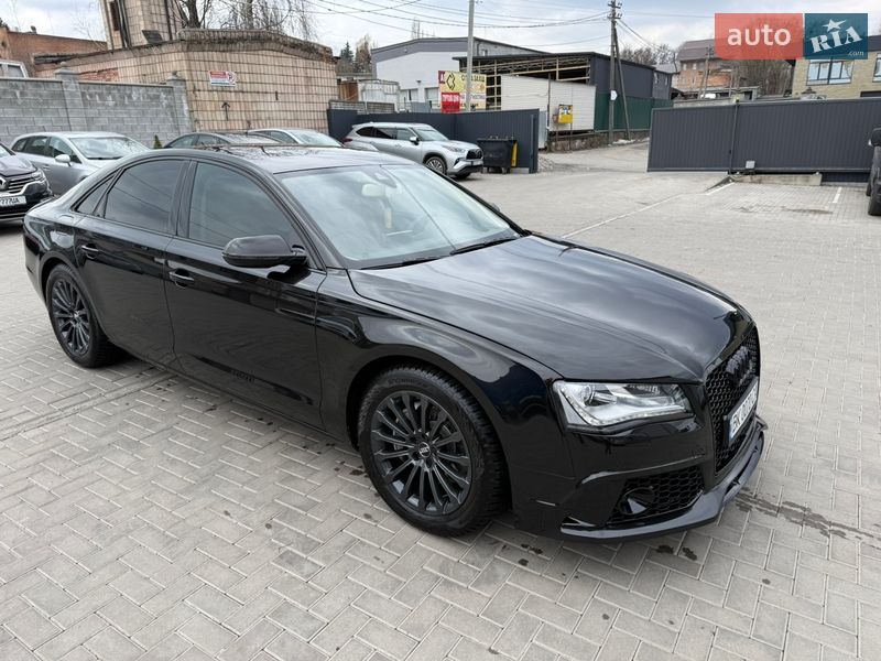 Седан Audi A8 2011 в Рівному
