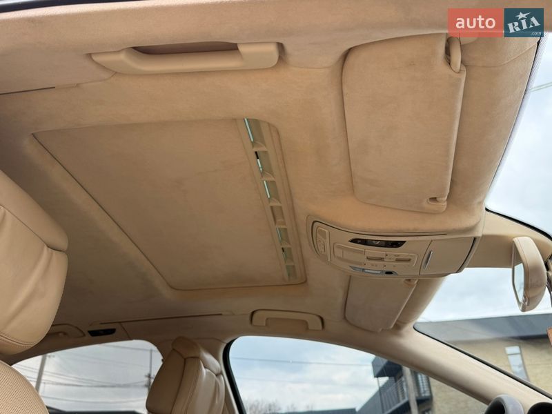 Седан Audi A8 2011 в Рівному