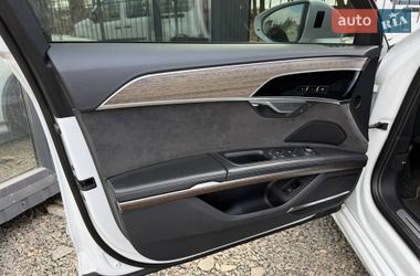 Седан Audi A8 2020 в Хмельницькому