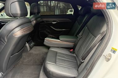 Седан Audi A8 2020 в Хмельницькому