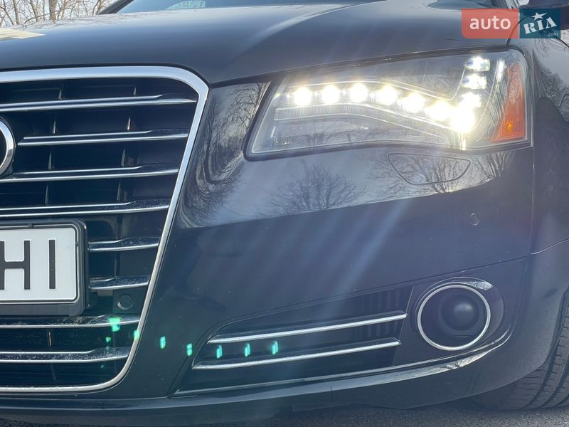 Седан Audi A8 2013 в Кропивницком