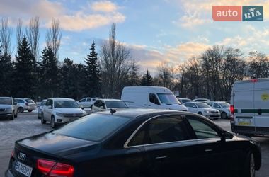 Седан Audi A8 2013 в Кропивницком